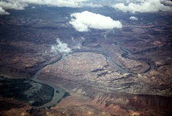 meandering channel
