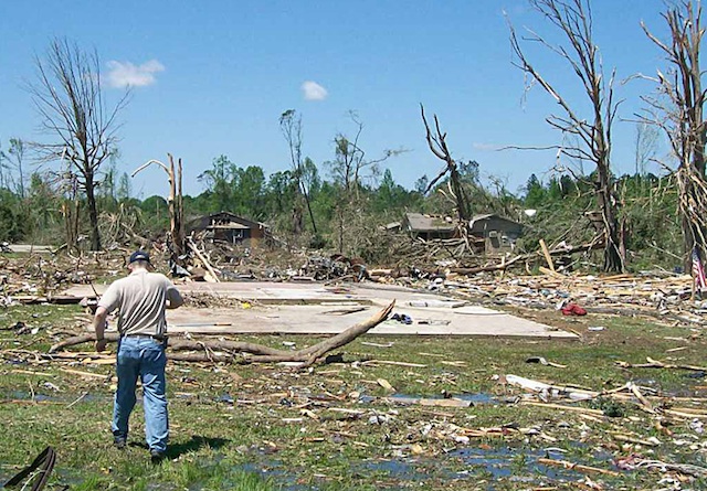 Smithville tornado damage